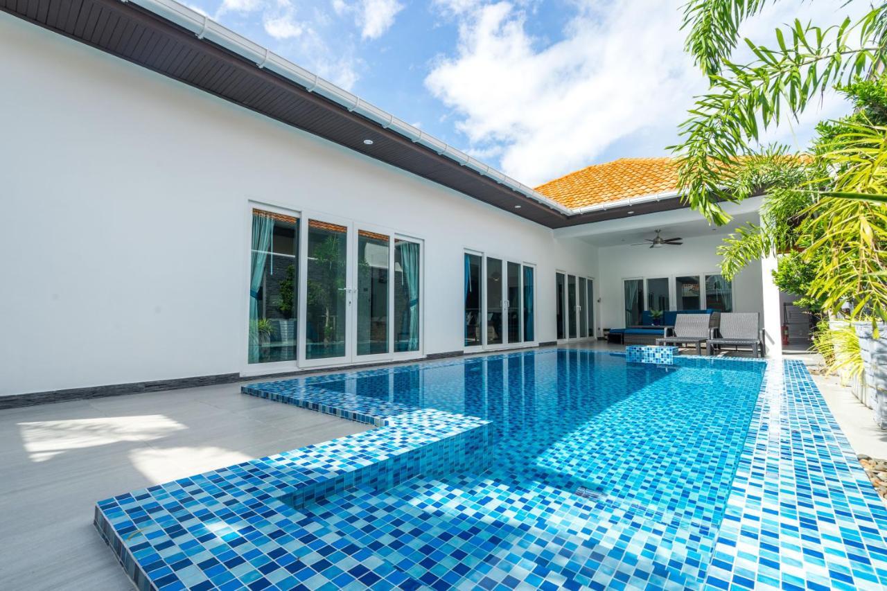 Majestic By Korawan Villa Pattaya Luaran gambar