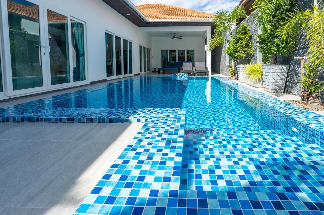 Majestic By Korawan Villa Pattaya Luaran gambar