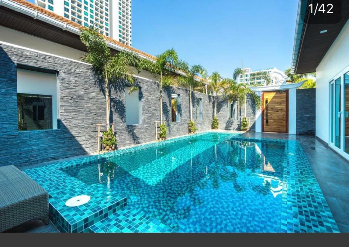 Majestic By Korawan Villa Pattaya Luaran gambar