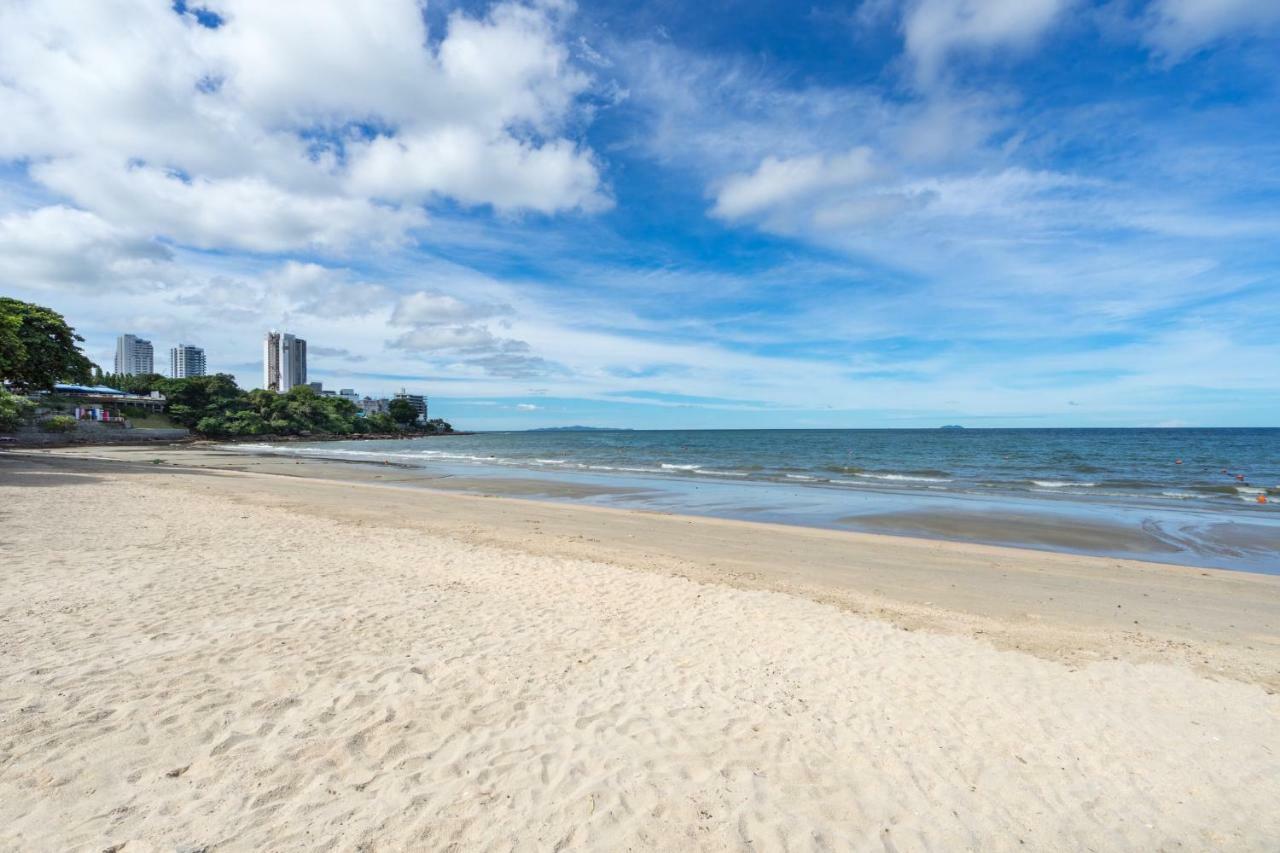 Majestic By Korawan Villa Pattaya Luaran gambar